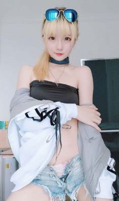 欧美人妖另类色视频在线观看_国语版中文版