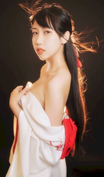 中年妇女野外性战_剧情片免费观看